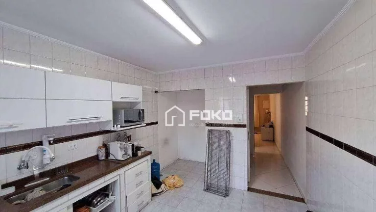 Imagem Sobrado com 3 dormitórios, 200 m² - venda por R$ 820.000,00 ou aluguel por R$ 4.200,00/mês - Jardim Santa Mena - Guarulhos/SP