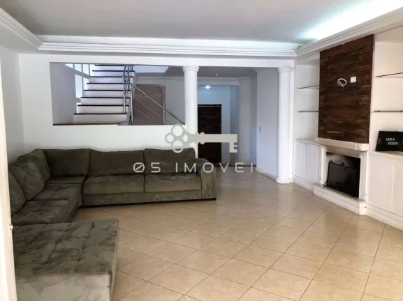 Imagem Casa no Condomínio SP II com 4 dorms - 2 suítes. Área gourmet e piscina!