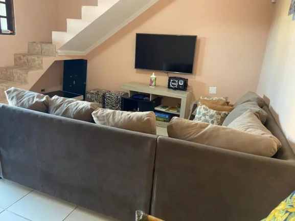 Imagem Casa para Venda em Itanhaém, Jardim Regina, 3 dormitórios, 1 suíte, 2 banheiros, 5 vagas