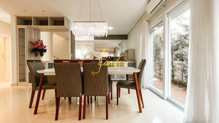 Imagem Casa térrea em Condomínio com 04 suítes mobiliado e decorado