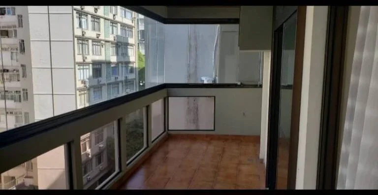 Imagem APARTAMENTO A VENDA TONELERO 3 QUARTOS COM VARANDA E 3 VAGAS