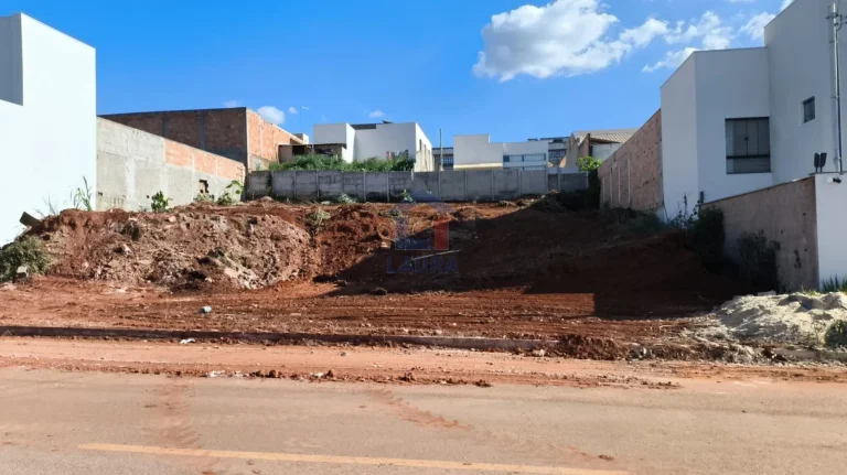 TERRENO RESIDENCIAL em PARÁ DE MINAS - MG, CORES DE MINAS