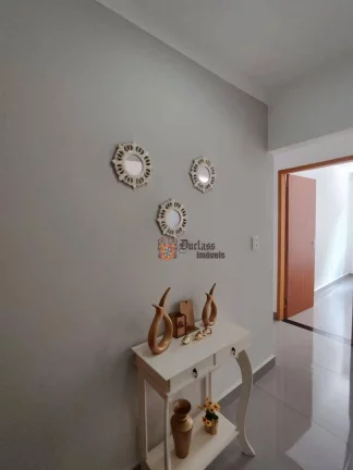 Imagem Casa com 2 dormitórios à venda, 128 m² por R$ 490.000,00 - Jardim Aracati - Bragança Paulista/SP