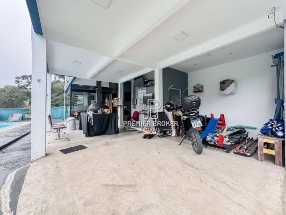Imagem Casa à venda, 200 m² por R$ 1.490.000,00 - Albuquerque - Teresópolis/RJ