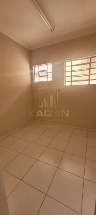 Imagem Casa Comercial - Bosque Dos Eucaliptos