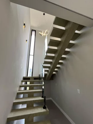 Imagem Casa Moderna com 3 Suítes, Espaço Gourmet e Condomínio Reserva dos Ypês II!