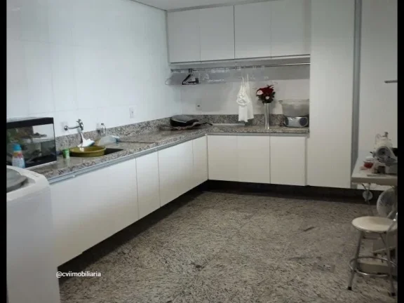 Imagem Lindo apto todo mobiliado (planejados em todos os quartos), com 03 quartos e mais um transformado em...