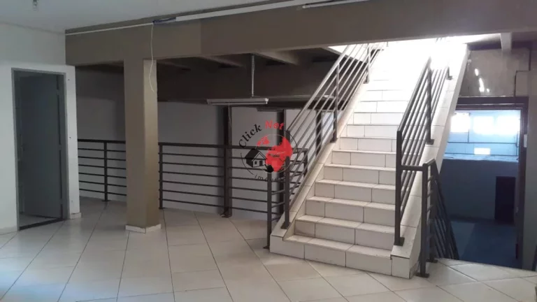 Imagem Amplo Galpão Comercial / Industrial com ​construção em pré-moldado