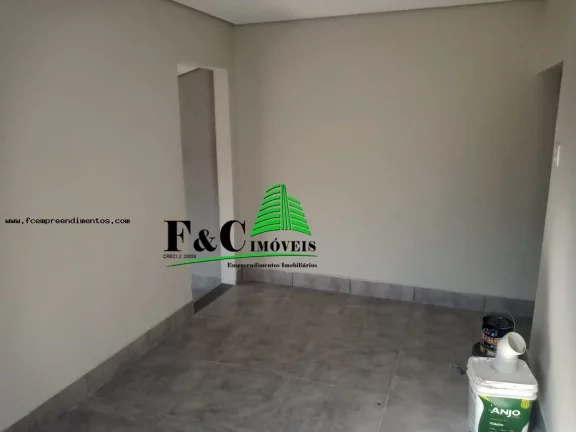 Imagem Casa para Locação em Limeira, Jardim Piratininga, 2 dormitórios, 2 banheiros, 1 vaga