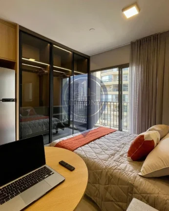 Imagem Studio de Luxo à Venda na Vila Nova Conceição: 1 Quarto, 1 Sala, 1 Banheiro em São Paulo-SP