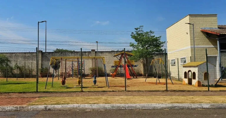 Imagem Casa 3/4 C Suite Em Condominio Em Trindade Com Entrada Zero Para Renda De 10k