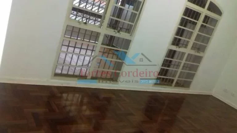 Imagem Lindo Sobrado no Jd. Esmeralda 3 dorm + 3 vagas