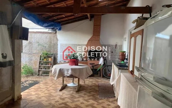 Imagem Linda Casa no bairro São Matheus com 3 quartos toda avarandada com lindo paisagismo