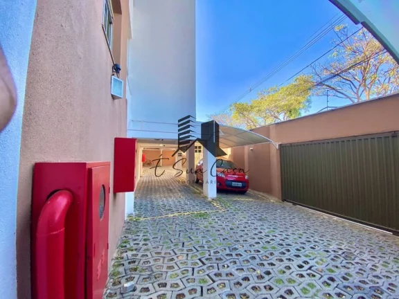 Imagem Apartamento de 2 Quartos no Bairro Cabral