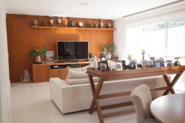 Imagem CASA TRIPLEX Condomínio Quintas do Río Barra da Tijuca