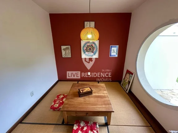 Imagem Excelente casa térrea com 4 suítes no Village das Palmeiras!