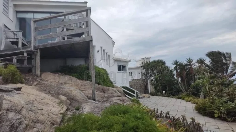 Imagem Residencial › Casa de Condomínio com 3 quarto(s) a Venda