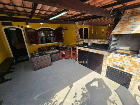 Imagem Casa com 2 dormitórios à venda, 95 m² por R$ 430.000 - Braga - Cabo Frio/RJ