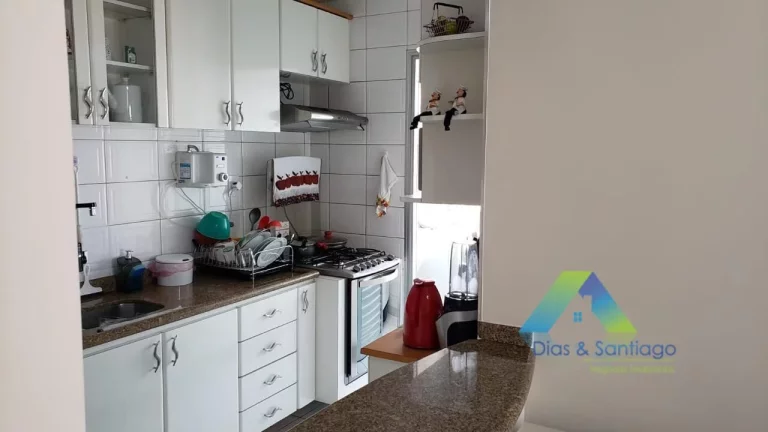 Imagem Apartamento recem reformado com 2 vagas de garagem coberta na região da Vila das Merces/Saude.