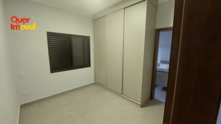Imagem Impecável casa em condomínio com 3 suítes no Jd. Cybelli, Ribeirão Preto-SP: 268m², 2 salas, 4 vagas - Imperdível!