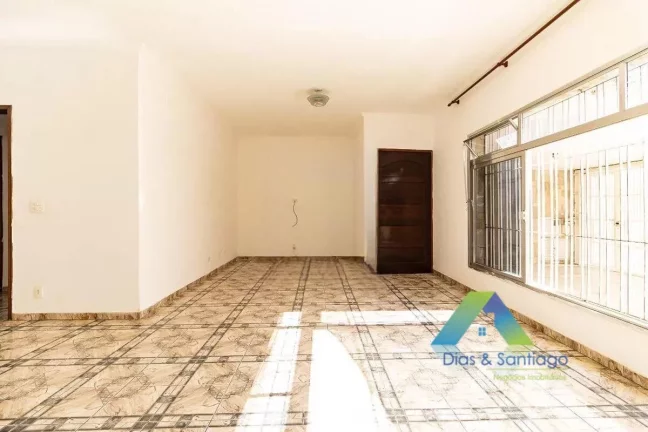 Imagem Casa com 3 dormitórios Com suite e 3 vagas próximo ao Metrô Alto do Ipiranga em Vila Gumercindo/SP!