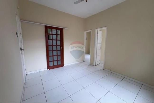 Imagem Apartamento com 50m² e 2 quartos em Cascadura. Rio de Janeiro,