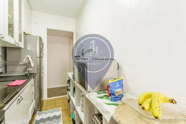 Imagem Apartamento à venda no Itaim Bibi, São Paulo-SP: 2 quartos, 2 salas, 1 banheiro, 1 vaga, 52m². Venha conferir!