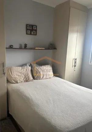 Imagem Apartamento 2 dormitórios, armários, banheiro, sala, cozinha, área de serviço, 1 vaga de garagem...