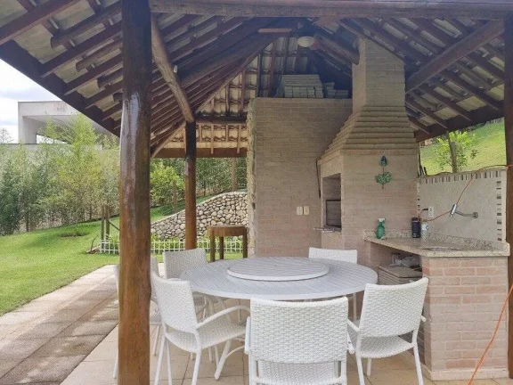 Imagem Casa no Condomínio Jardim das Palmeiras