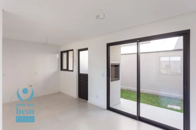 Imagem Sobrado com 3 dormitórios à venda, 103 m² por R$ 680.000,00 - Atuba - Curitiba/PR