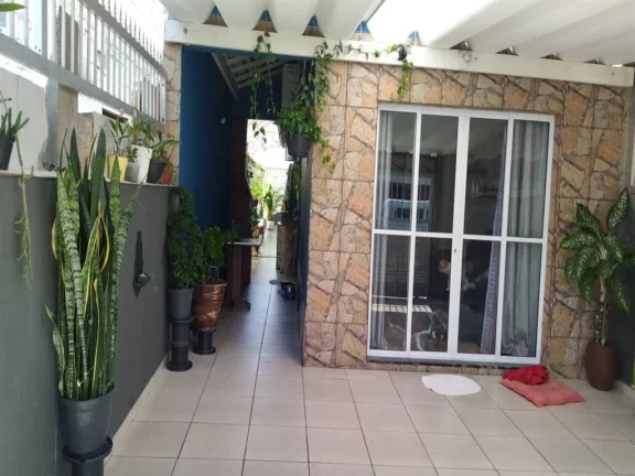 Imagem Casa com 2 dorms, Maracanã, Praia Grande - R$ 315 mil, Cod: 2239