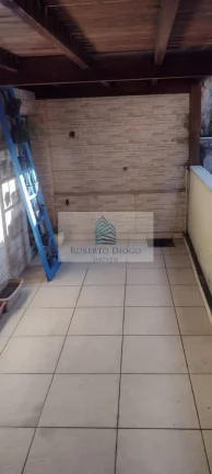 Imagem Casa em Condomínio de Luxo em São Gonçalo-RJ, Zé Garoto: 3 quartos, 1 suíte, 2 salas, 2 banheiros, 2 vagas, 317m²!