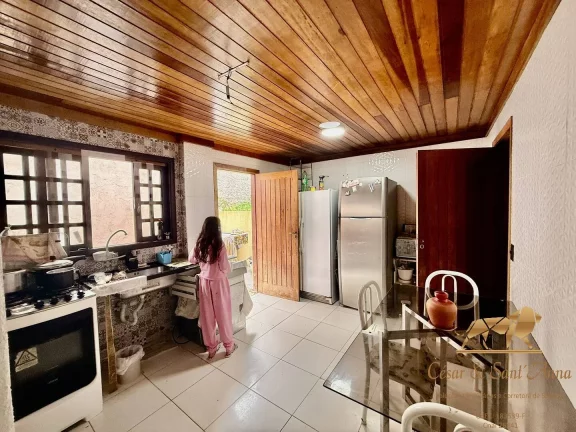 Imagem Excelente Casa apta a Financiamento em Campos do Jordão - SP