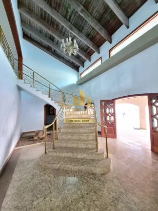 Imagem Sobrado 2400 m2, 950 m2 constr., Piscina, Adega, Salão Festas, Alto Padrão