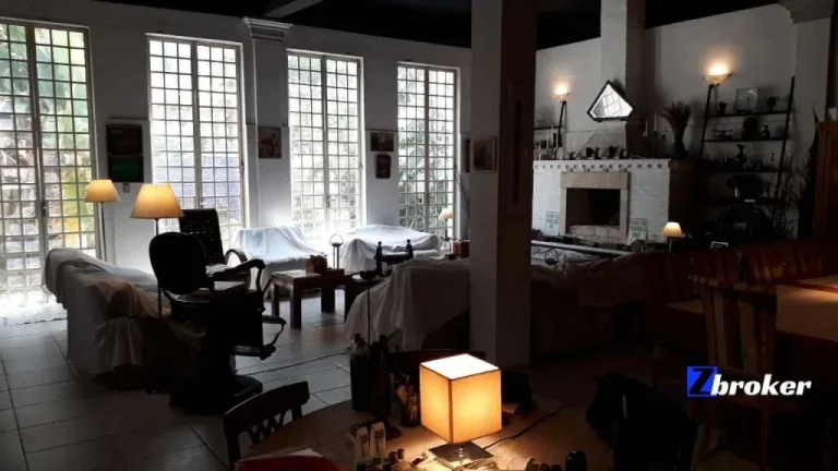 Imagem Antiga Fábrica - Casa Residencial e ou Comercial - Perto da USP - Investimento