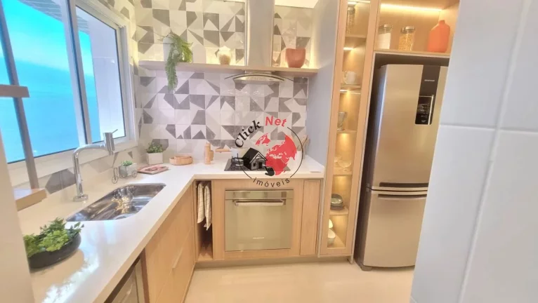 Imagem Apartamento à Venda a 1 quadra da praia no bairro Embaré em Santos