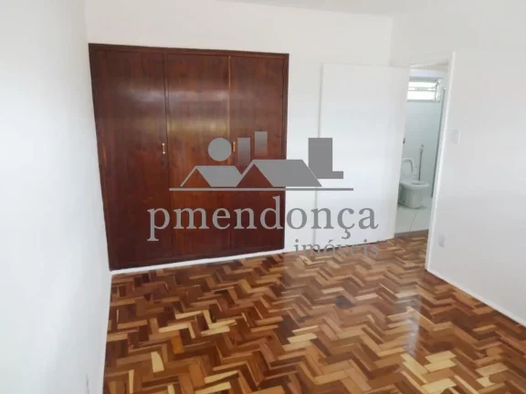 Imagem Apartamento com 92 M² amplo, claro, com grandes janelas, andar intermediário, dois elevadores, doi...