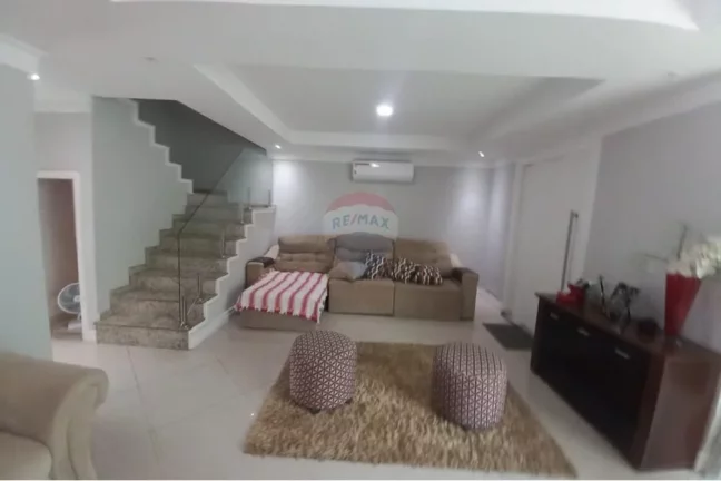 Imagem Casa com 3 quartos com 250m² a venda em Vila Valqueire - RIO DE JANEIRO