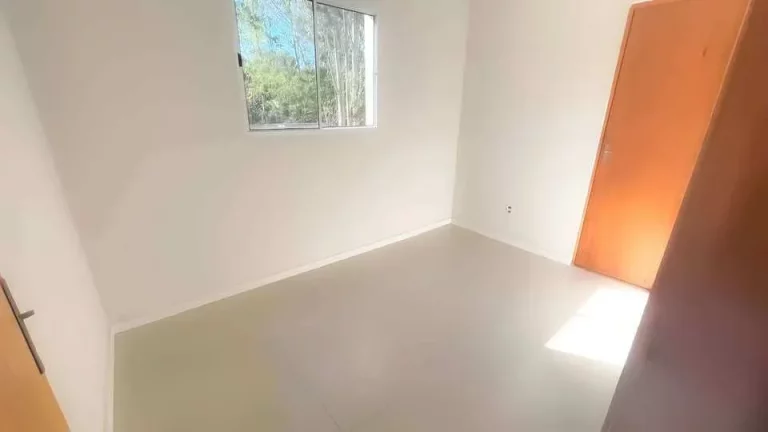 Imagem Casa de condomínio à venda em Viamão, Caminho do Meio, com 2 quartos, 700,00m²