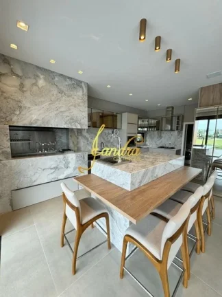 Imagem Sobrado mobiliado e decorado, beira Lago no Sense