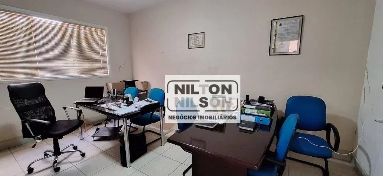 Imagem Casa com 3 dormitórios, 181 m² - venda por R$ 850.000 ou aluguel por R$ 10.000,00/mês - Vila Itapura - Campinas/SP