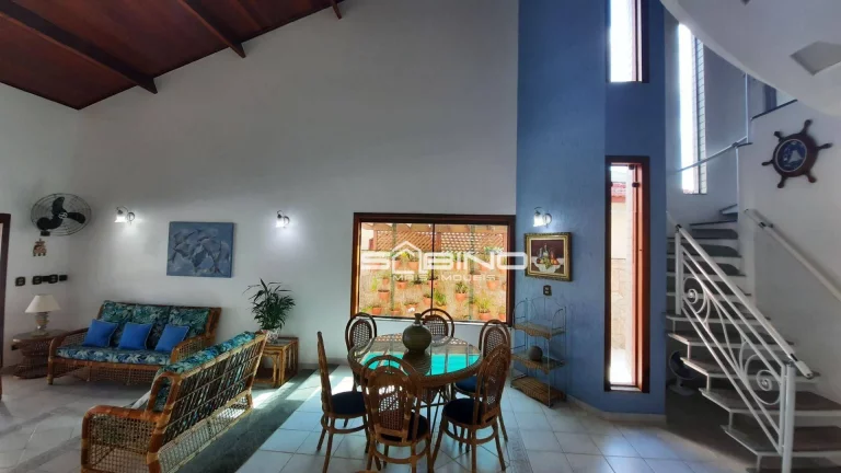 Imagem Casa para à venda na Riviera, com 4 dormitórios sendo 4 suítes, 402m² área útil 3 vagas