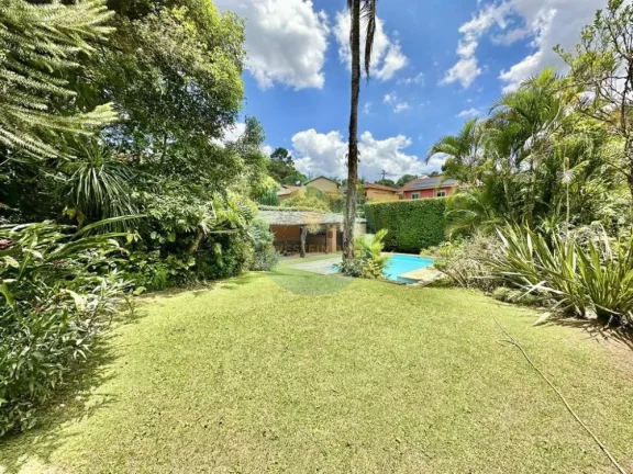 Imagem Casa em Condomínio a Venda no bairro Granja Viana - Carapicuíba, SP