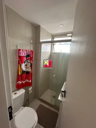 Imagem Vendo 2Q + depd, Estr Pau Ferro, alto, sol nascente, vista panorâmica, repleto armários, portaria 24 h, churrasq, salão festas, 1 vg,escolas proximas