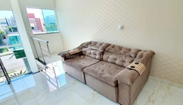 Imagem Casa à venda no Condomínio Reserva Real em Paulínia

Que tal fazer parte de um dos melhores condo...