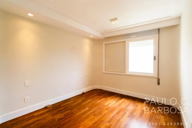 Imagem Higienópolis Venda - 3 Dormitórios (1 Suíte) - 2 Vagas - 180m²