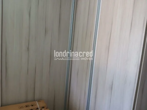 Imagem Linda casa no Cond. Terra Nova com 3 dormitórios (1 suíte), 2 vagas cobertas, 150m², planejados, ar-condicionado e ótimo aproveitamento do terreno de 145m².