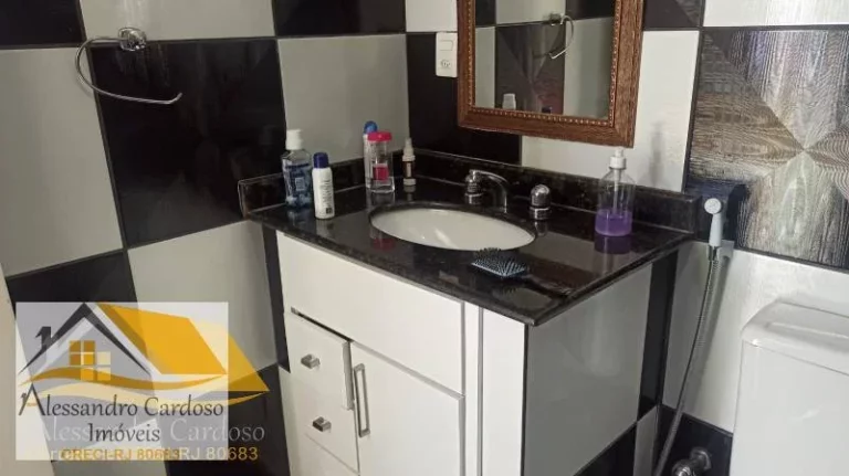 Imagem Vendo Casa com 4 quartos, piscina e sauna no Parque Santa Eliza nas Braunes.