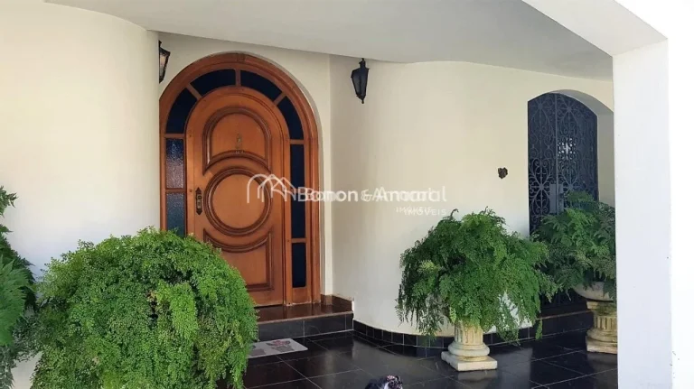 Imagem Casa para alugar no Jardim de Itapoan, em Paulínia. Esta belíssima casa assobradada foi projetada ...