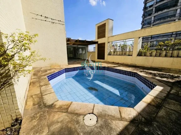 Imagem Cobertura Duplex à Venda em Moema - São Paulo/SP.